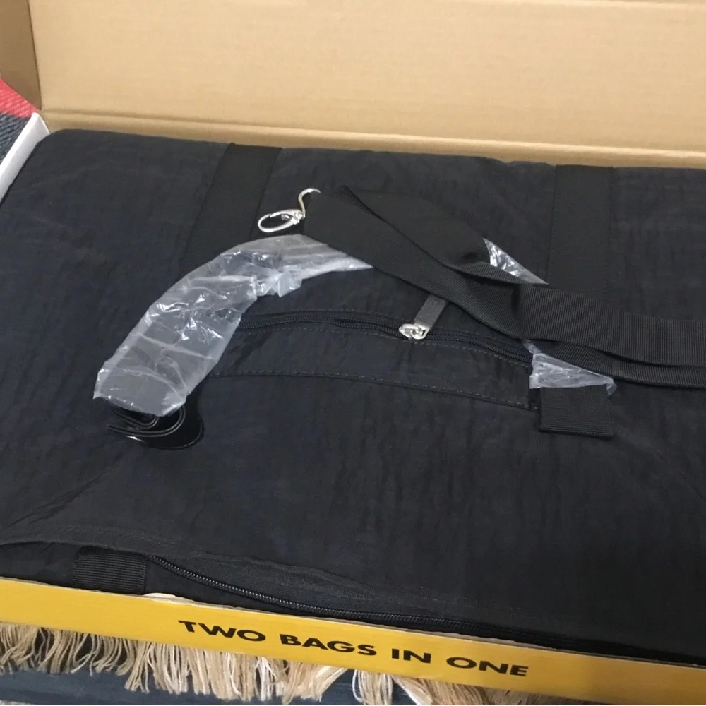 Biaggi Hangeroo Two-In-One Garment Bag and Duffle